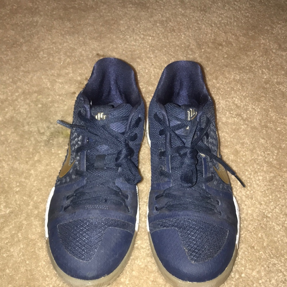 Nike Kyrie 3 Obsidian